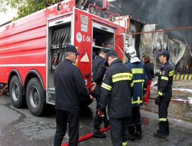 Σπίτι τυλίχθηκε στις φλόγες στα Ιωάννινα